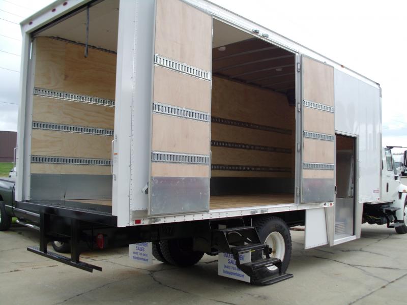 24' Box W/ Side 80" Side Door and Maximiser Side Door W/ Stepwell