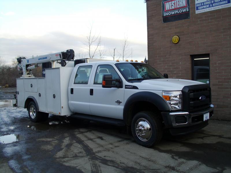 11' Open Service Body With Hydraulic Crane